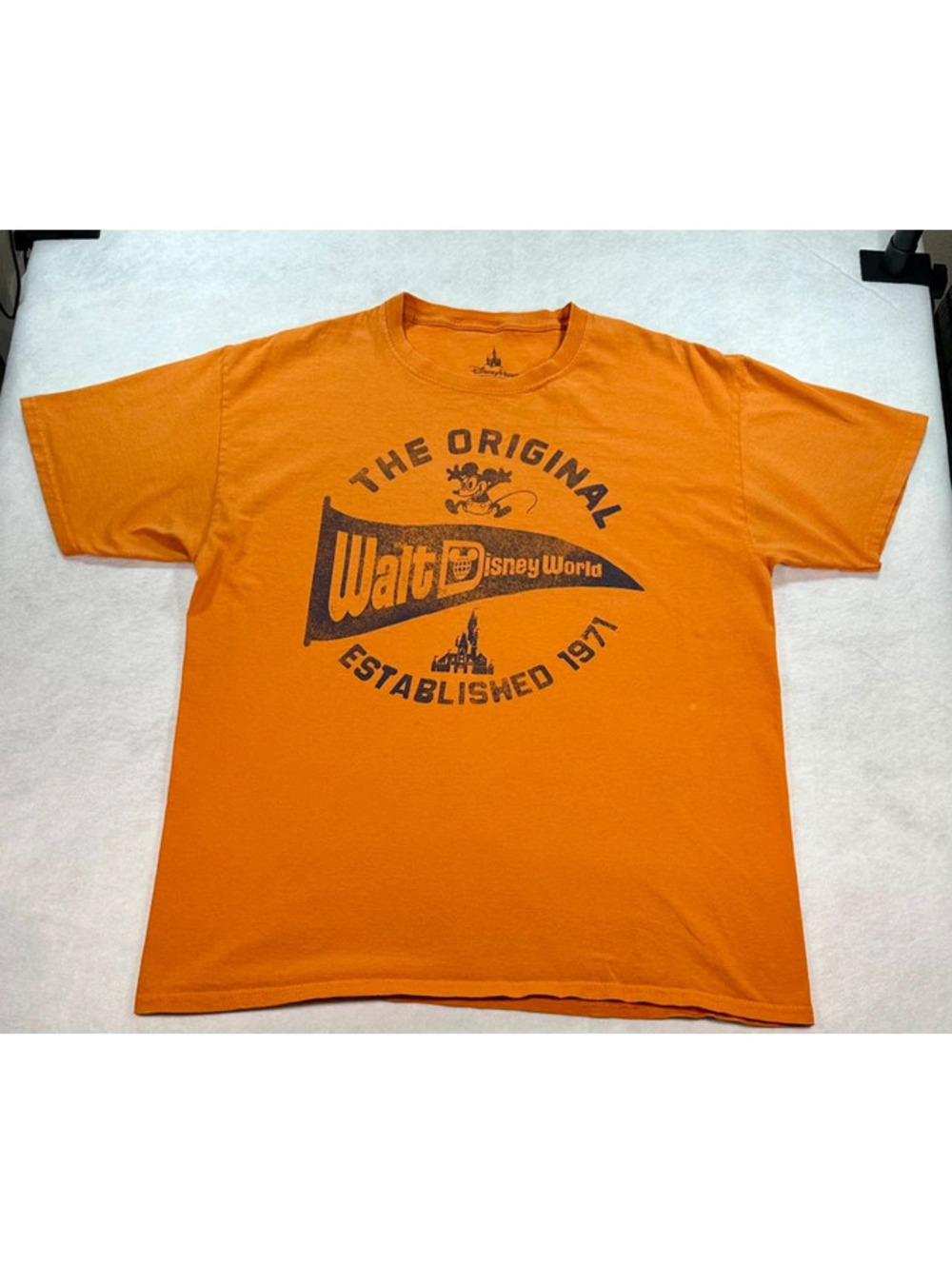 Walt Disney World “The Original” Orange Graphic T-Shirt – Size Large G00127